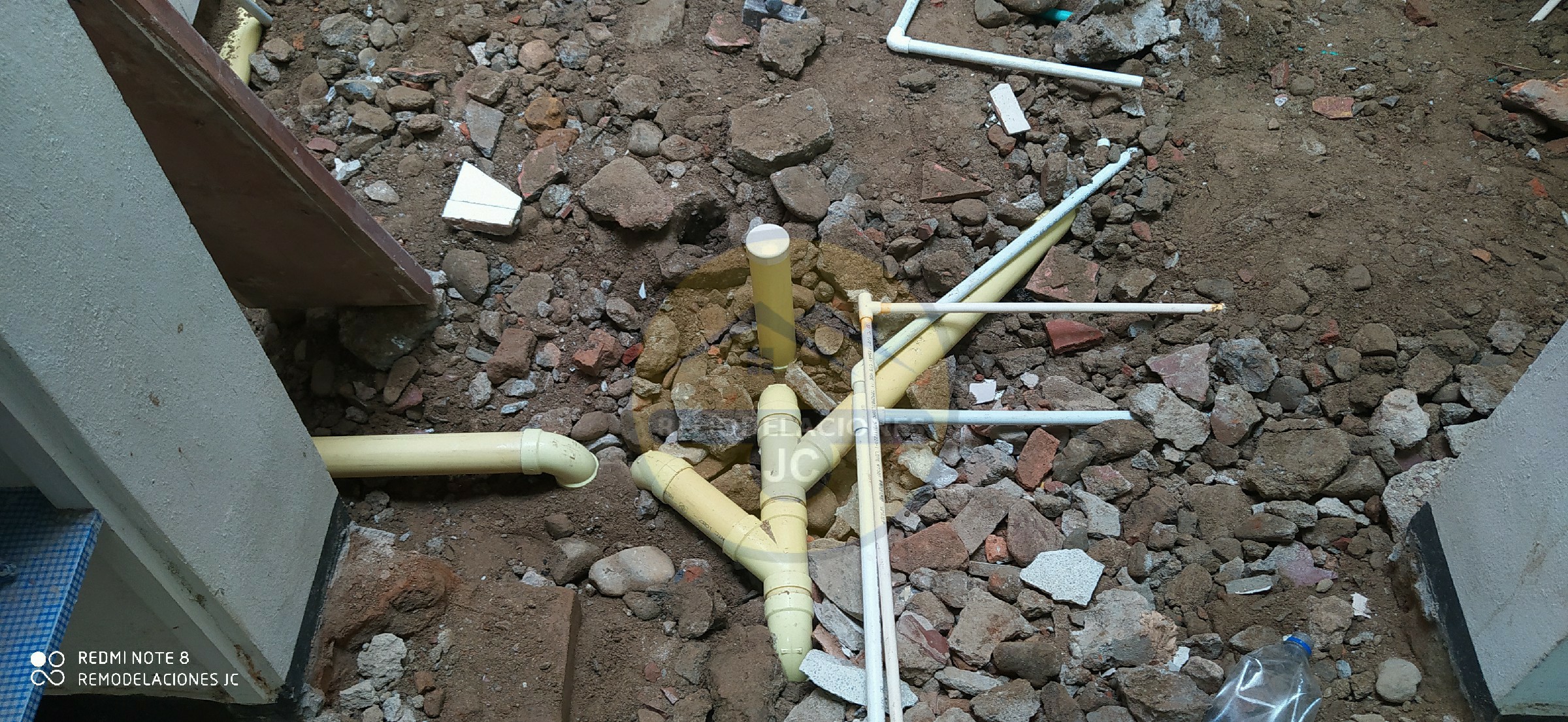 cambio de tuberías en casa vieja