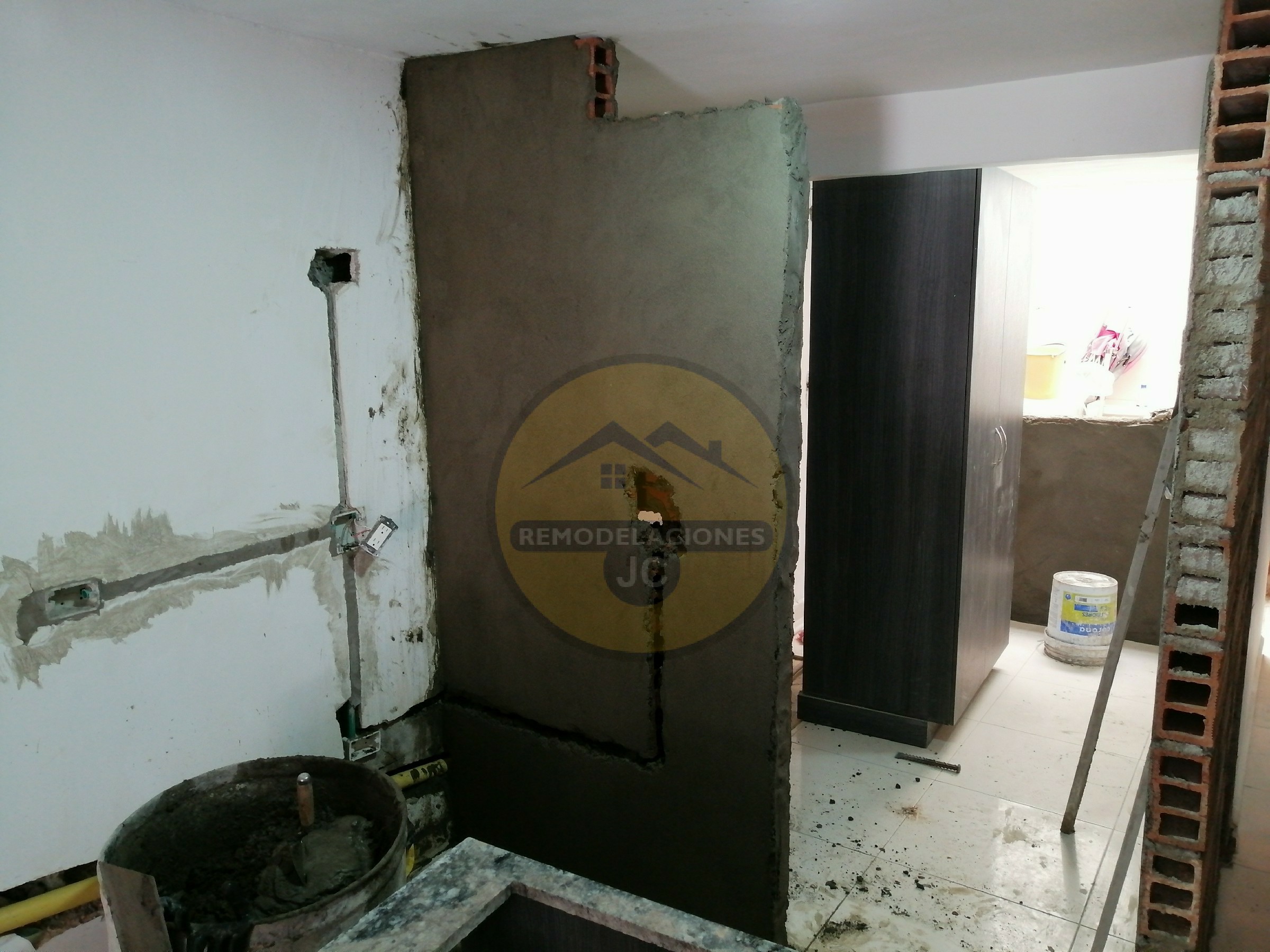 puntos eléctricos para tomacorrientes y suiche