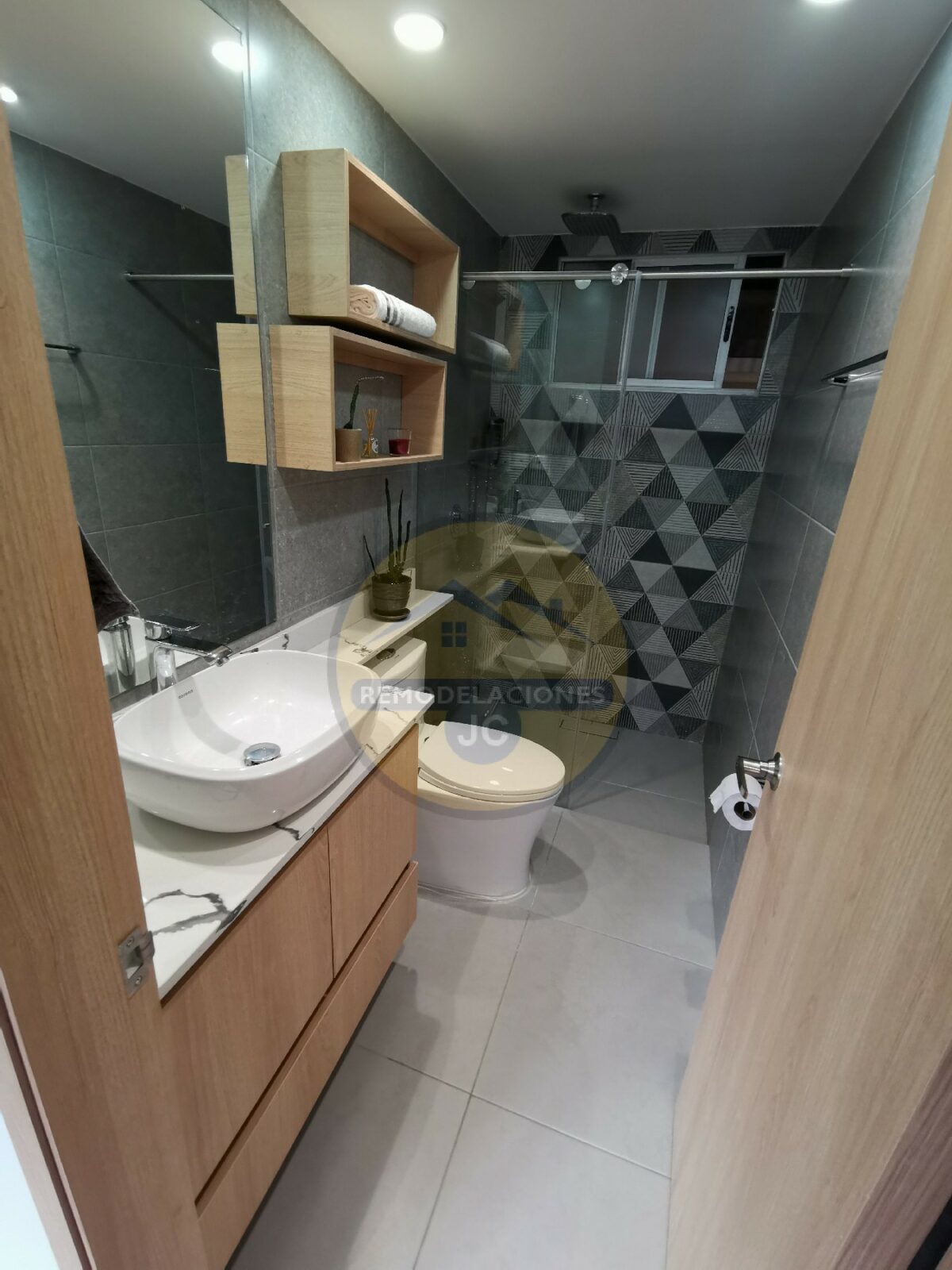 acabados completos de baño en casas y apartamentos