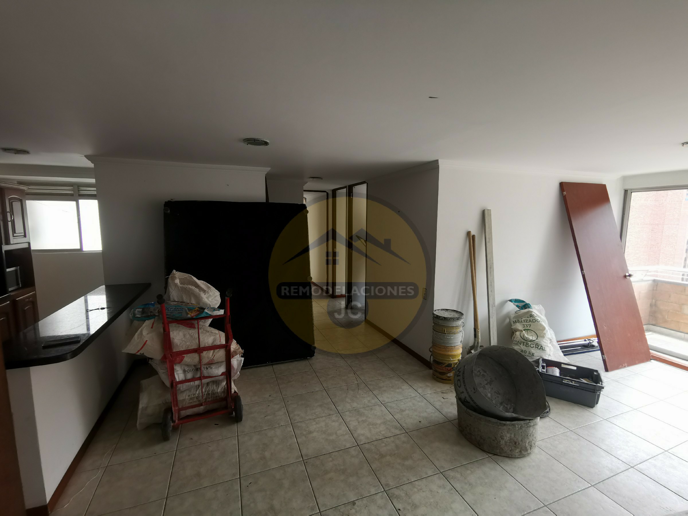 apartamento antes de la remodelación